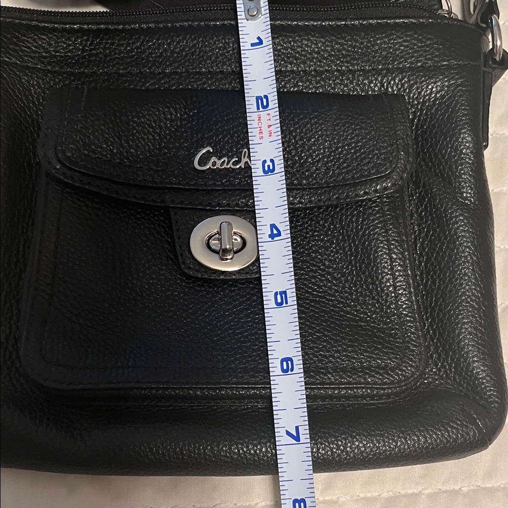 Coach Black Pebbled Leather Crossbody Messenger Bag with Adjustable Strap - Picture 12 of 13